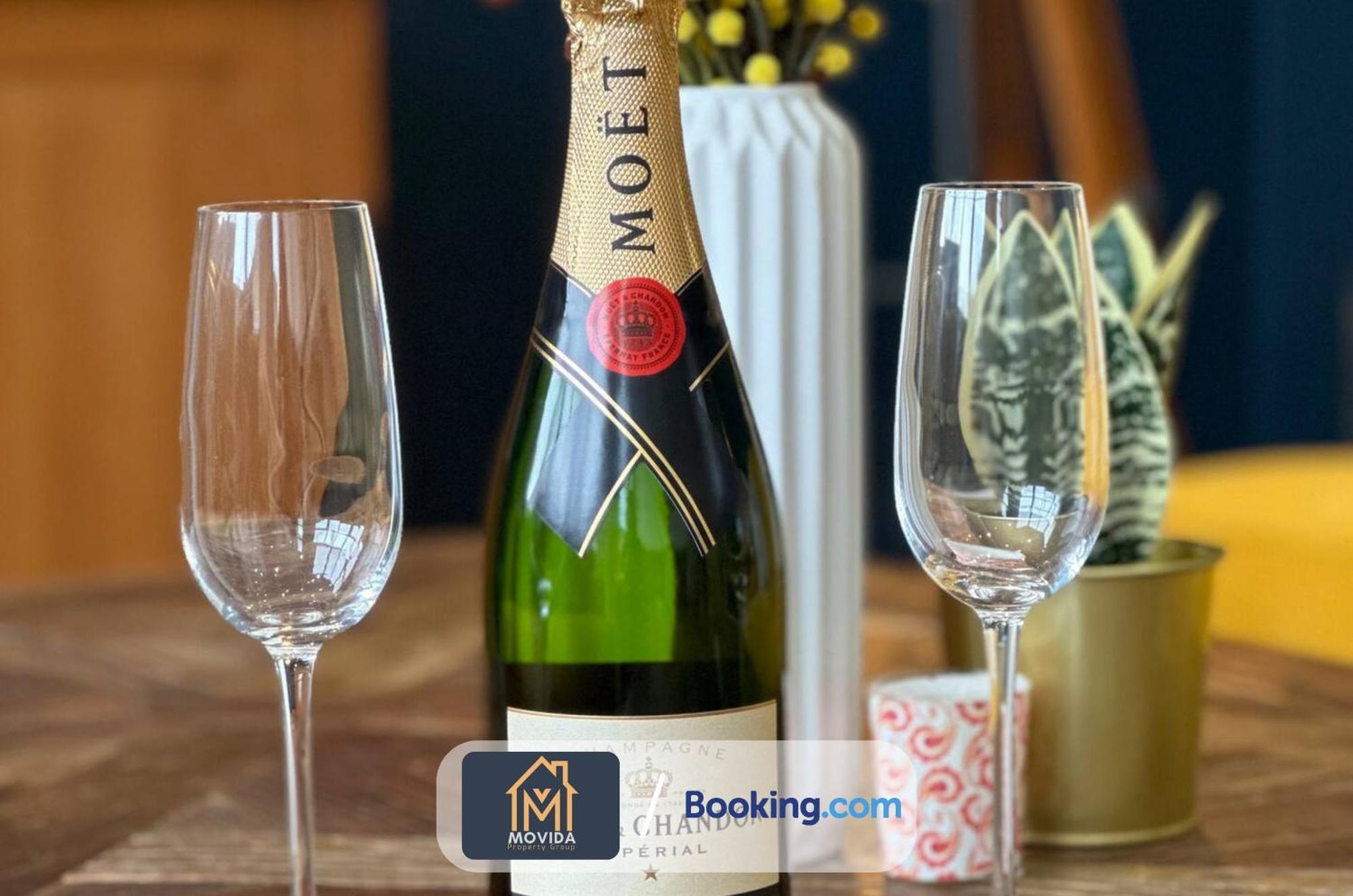 Central Elegant Three Bed Duplex By Movida Property Group Short Lets & Serviced Accommodation Harrogate Ngoại thất bức ảnh